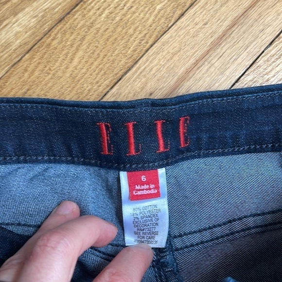 Elle Straight Leg Blue Jeans Women’s Size 6 Mid Rise Stretch Denim - Picture 3 of 8